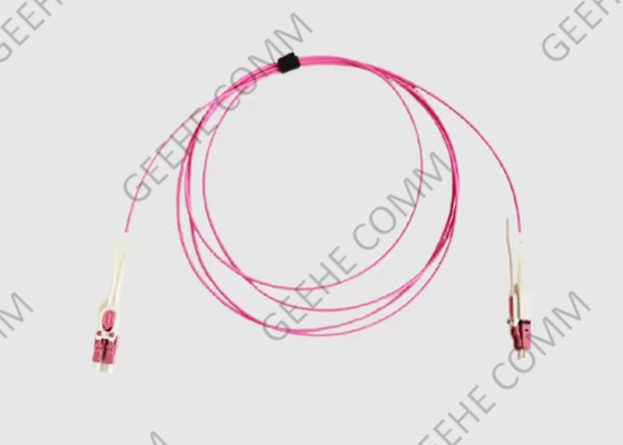 Uniboot con la etiqueta de vaivén LC/LC duplica el cable del remiendo de la fibra de 2.0m m OFNP