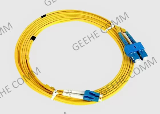 cable a dos caras unimodal del remiendo de la fibra del PVC OS2 OFNR de 3M SC-LC 9/125