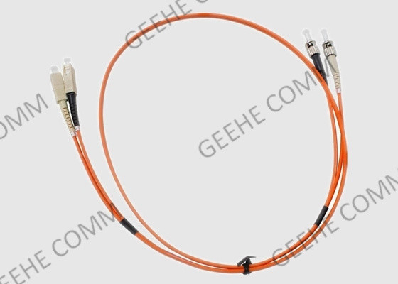 SC al cable multi a dos caras 2.0m m del remiendo de la fibra óptica del PVC del modo OM1 del ST