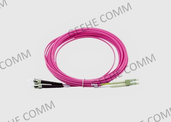 10GB LC al modo multi a dos caras OM4 Violet Fiber Optic Ftth Cable del ST