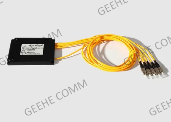 Divisor encajonado de la fibra óptica de FC/APC 1x4 2.0m m con el conector de FC UPC