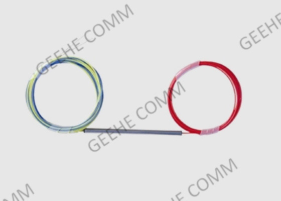 Fibra desnuda los 250μm del tubo FBT del divisor de acero unimodal del acoplador ningún conector 1x3