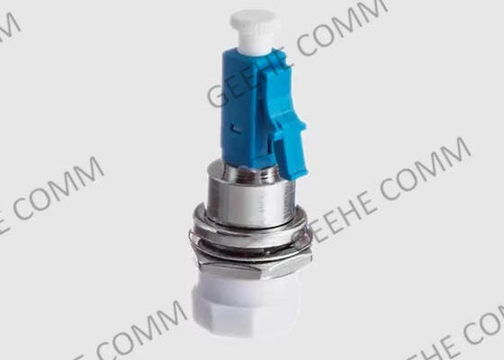 Varón de FTTH LC UPC al adaptador femenino del cable de fribra óptica de FC