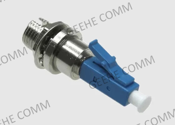 Varón de FTTH LC UPC al adaptador femenino del cable de fribra óptica de FC