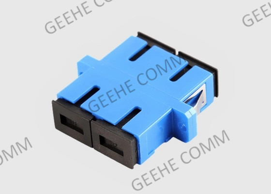 SC azul del color al acoplador con varios modos de funcionamiento del adaptador de la fibra óptica del SC con los rebordes