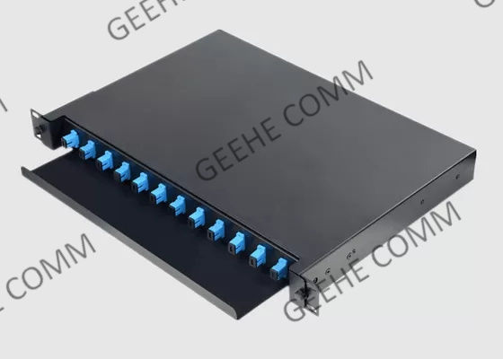 El estante montó los 24 paneles de remiendo de la fibra óptica de la base FC ODF 3U