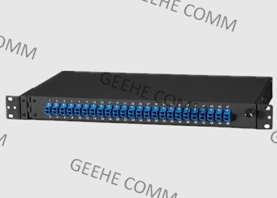 El panel de remiendo portuario de la fibra óptica del soporte 2U 48 de la pared del adaptador del SC