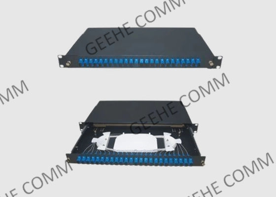el panel de remiendo de fibra estándar de desplazamiento fácil 1U OS2 con los adaptadores del SC UPC