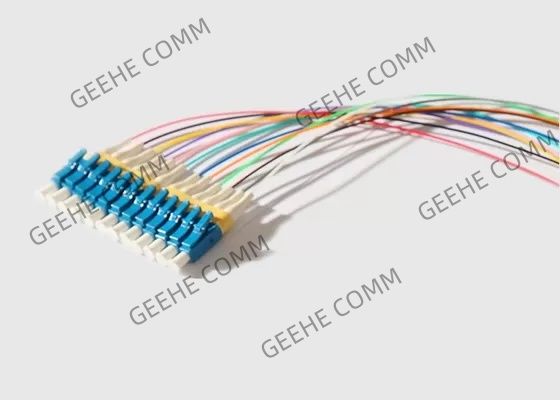 solo cordón de remiendo óptico de los corazones MPO To12 LC del modo 12 de 0.9m m