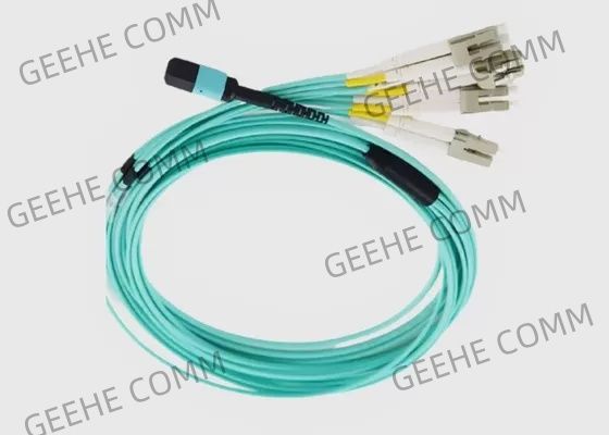 8 fibra OM3 Aqua Female al varón MPO al cable a dos caras del desbloqueo de la fibra de 4x LC
